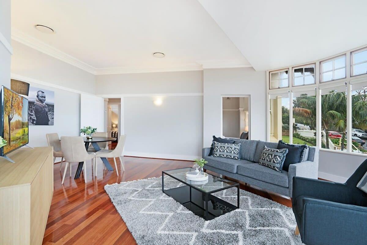 Huge Harbour View Apartment In Historic Home Sidney Exterior foto