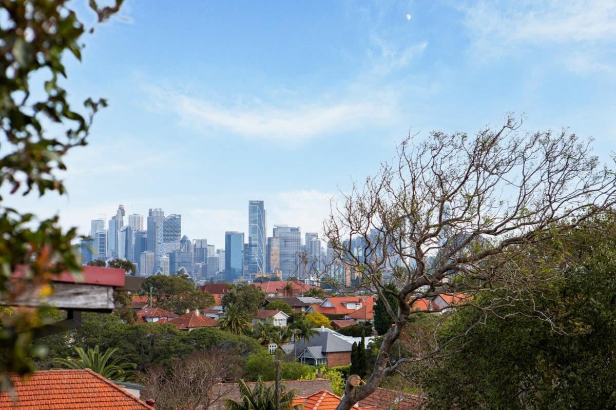 Huge Harbour View Apartment In Historic Home Sidney Exterior foto